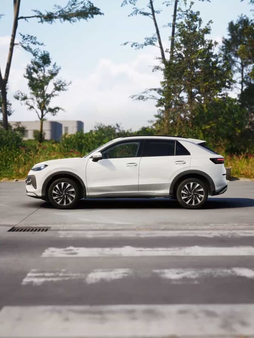 Leasing Coches Volkswagen T-Roc 1.5 eTSI 85kW DSG MAS Blanco Punto, Gris Lobo