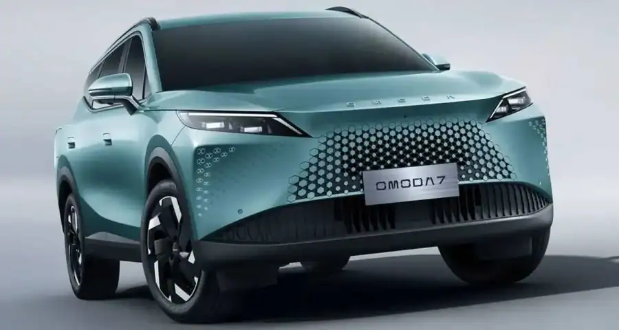 Leasing Coches Omoda 7 1.5T PHEV Premium Verde Wave, Plata Moonlight, Negro Opalo, Blanco Perlado